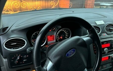 Ford Focus II рестайлинг, 2010 год, 870 000 рублей, 4 фотография