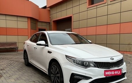 KIA Optima IV, 2018 год, 1 790 000 рублей, 3 фотография