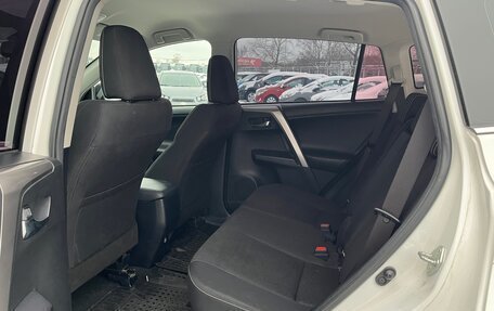 Toyota RAV4, 2018 год, 2 696 000 рублей, 14 фотография