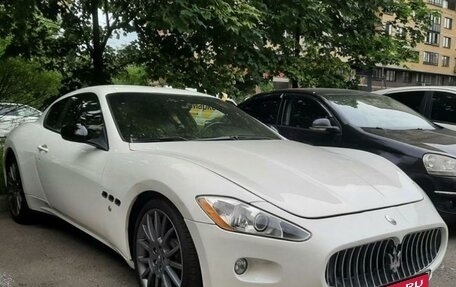 Maserati GranTurismo, 2011 год, 2 808 000 рублей, 1 фотография