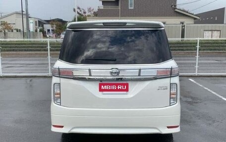 Nissan Elgrand III, 2020 год, 2 983 000 рублей, 3 фотография