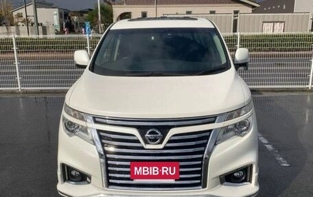 Nissan Elgrand III, 2020 год, 2 983 000 рублей, 2 фотография