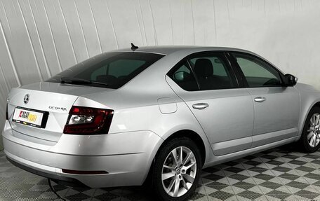 Skoda Octavia, 2019 год, 2 100 000 рублей, 5 фотография