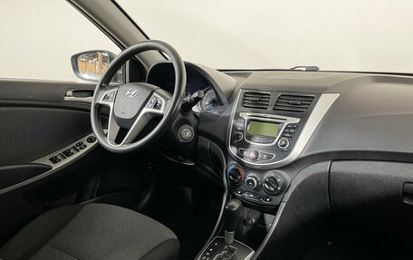 Hyundai Solaris II рестайлинг, 2013 год, 780 000 рублей, 9 фотография