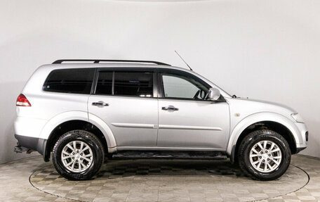 Mitsubishi Pajero Sport II рестайлинг, 2014 год, 1 900 000 рублей, 4 фотография