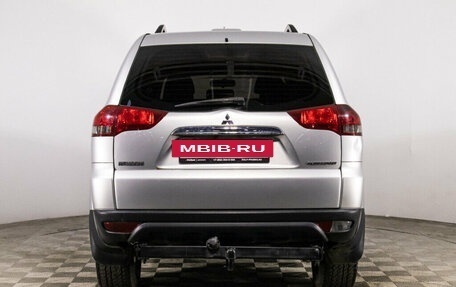 Mitsubishi Pajero Sport II рестайлинг, 2014 год, 1 900 000 рублей, 6 фотография