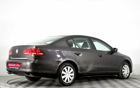 Volkswagen Passat B7, 2011 год, 800 000 рублей, 5 фотография