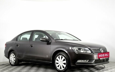 Volkswagen Passat B7, 2011 год, 800 000 рублей, 3 фотография