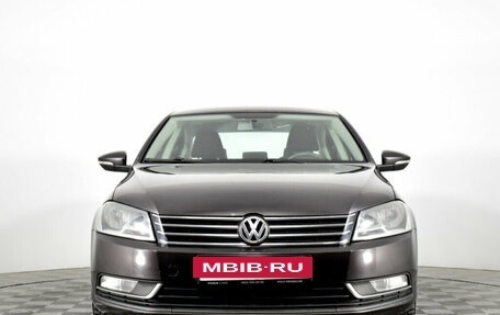 Volkswagen Passat B7, 2011 год, 800 000 рублей, 2 фотография