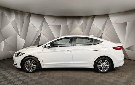 Hyundai Elantra VI рестайлинг, 2018 год, 1 727 000 рублей, 5 фотография