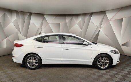 Hyundai Elantra VI рестайлинг, 2018 год, 1 727 000 рублей, 6 фотография