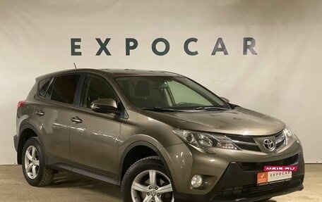 Toyota RAV4, 2013 год, 2 080 000 рублей, 3 фотография