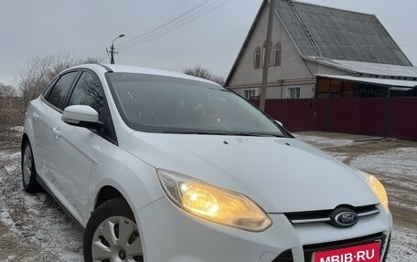 Ford Focus III, 2013 год, 820 000 рублей, 3 фотография