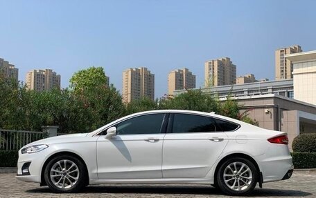 Ford Mondeo V, 2020 год, 2 250 000 рублей, 2 фотография