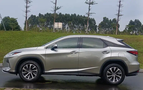 Lexus RX IV рестайлинг, 2021 год, 4 010 000 рублей, 6 фотография