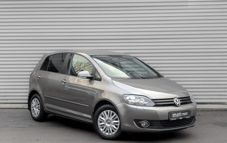 Volkswagen Golf Plus II, 2012 год, 895 000 рублей, 3 фотография