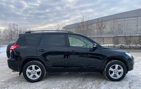 Toyota RAV4, 2012 год, 1 935 000 рублей, 2 фотография