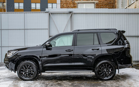 Toyota Land Cruiser Prado 150 рестайлинг 2, 2020 год, 6 890 000 рублей, 7 фотография