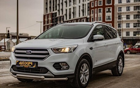 Ford Kuga III, 2018 год, 1 835 000 рублей, 3 фотография