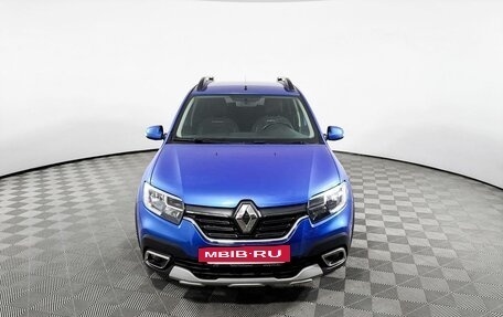 Renault Sandero II рестайлинг, 2019 год, 1 280 000 рублей, 2 фотография