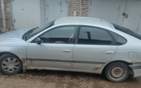 Toyota Avensis III рестайлинг, 1998 год, 150 000 рублей, 4 фотография