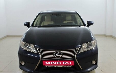 Lexus ES VII, 2014 год, 2 200 000 рублей, 2 фотография