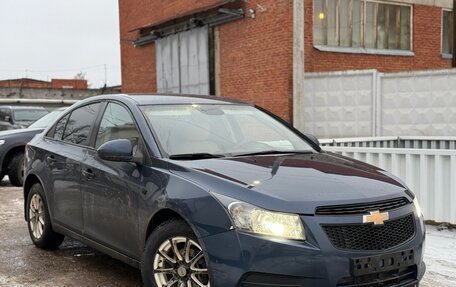 Chevrolet Cruze II, 2012 год, 749 000 рублей, 3 фотография