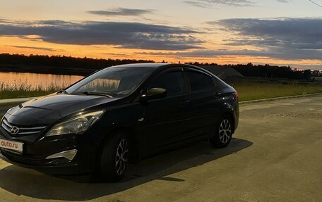 Hyundai Solaris II рестайлинг, 2014 год, 950 000 рублей, 3 фотография