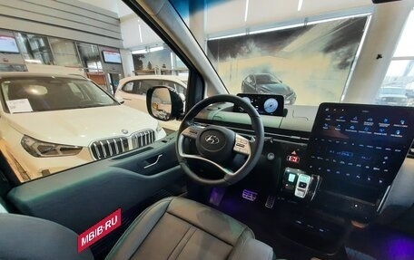 Hyundai Staria, 2024 год, 9 460 544 рублей, 26 фотография