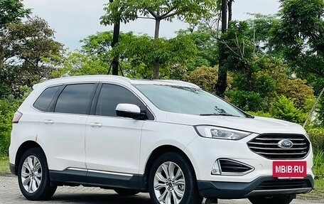 Ford Edge II рестайлинг, 2020 год, 2 700 000 рублей, 7 фотография