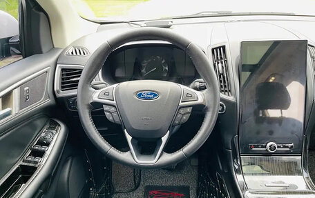 Ford Edge II рестайлинг, 2020 год, 2 700 000 рублей, 13 фотография