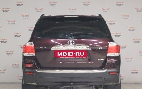 Toyota Highlander III, 2013 год, 2 640 000 рублей, 5 фотография