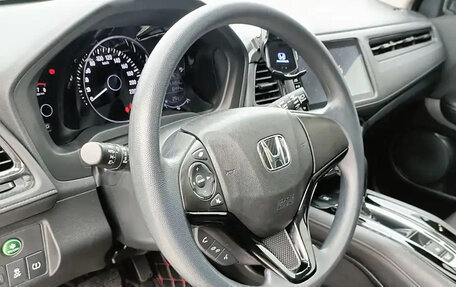 Honda Vezel, 2022 год, 1 740 000 рублей, 11 фотография