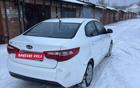 KIA Rio III рестайлинг, 2014 год, 900 000 рублей, 4 фотография