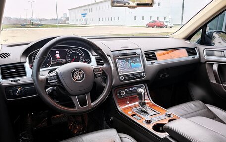 Volkswagen Touareg III, 2013 год, 2 200 000 рублей, 3 фотография