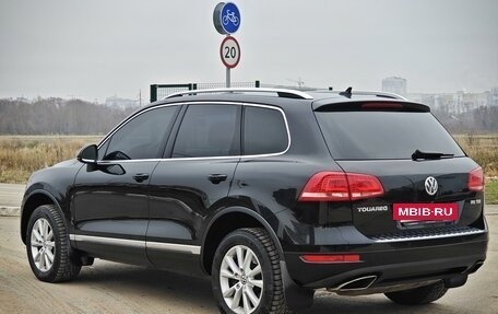 Volkswagen Touareg III, 2013 год, 2 200 000 рублей, 5 фотография