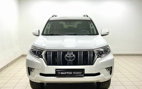 Toyota Land Cruiser Prado 150 рестайлинг 2, 2017 год, 4 750 000 рублей, 2 фотография