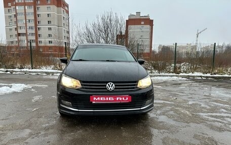 Volkswagen Polo VI (EU Market), 2016 год, 1 120 000 рублей, 2 фотография