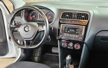 Volkswagen Polo VI (EU Market), 2017 год, 1 410 000 рублей, 14 фотография