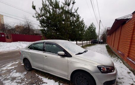 Volkswagen Polo VI (EU Market), 2011 год, 800 000 рублей, 1 фотография