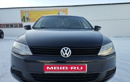 Volkswagen Jetta VI, 2013 год, 875 000 рублей, 7 фотография