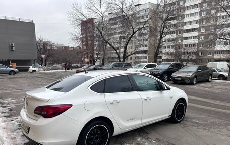 Opel Astra J, 2012 год, 850 000 рублей, 5 фотография