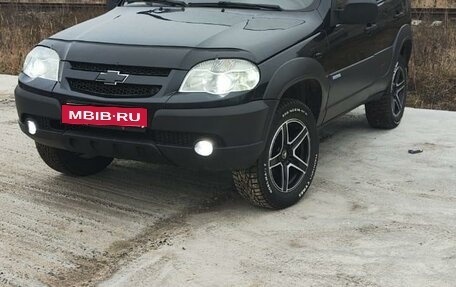 Chevrolet Niva I рестайлинг, 2011 год, 550 000 рублей, 4 фотография