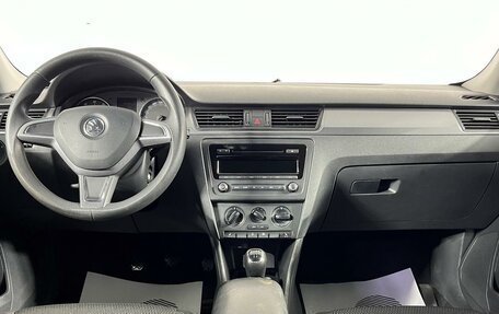 Skoda Rapid I, 2014 год, 1 199 000 рублей, 14 фотография