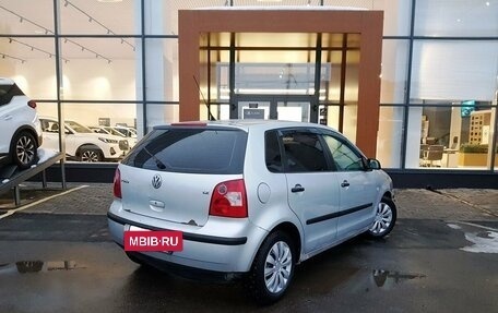 Volkswagen Polo IV рестайлинг, 2002 год, 289 000 рублей, 5 фотография