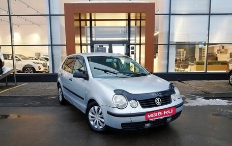 Volkswagen Polo IV рестайлинг, 2002 год, 289 000 рублей, 3 фотография