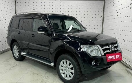 Mitsubishi Pajero IV, 2011 год, 2 250 000 рублей, 2 фотография