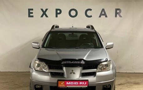 Mitsubishi Outlander III рестайлинг 3, 2005 год, 740 000 рублей, 2 фотография