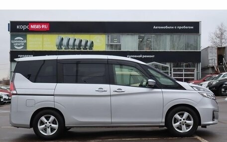 Nissan Serena IV, 2018 год, 2 071 000 рублей, 4 фотография