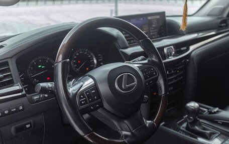 Lexus LX III, 2017 год, 8 200 000 рублей, 7 фотография